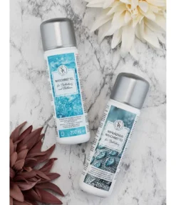 Lessive spéciale pour les vêtements et les pantalons d'équitation