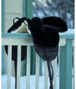 Selle de loisir en véritable fourrure d'agneau