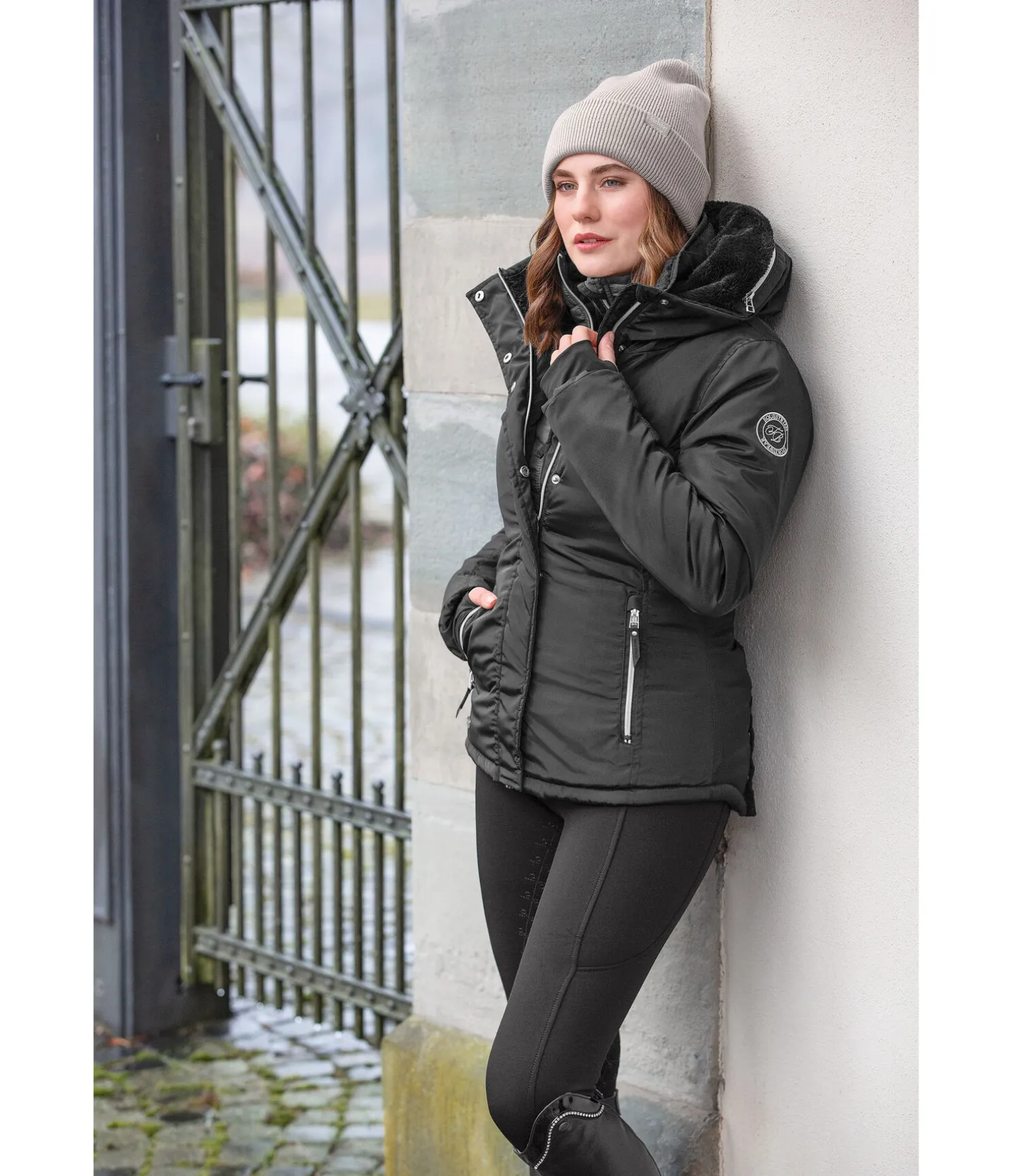 Veste d'équitation à capuche Lotta